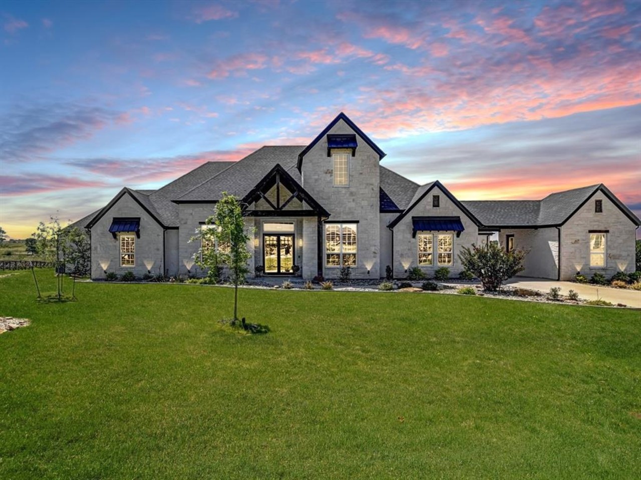 Spacious Living in the City – Full Tour