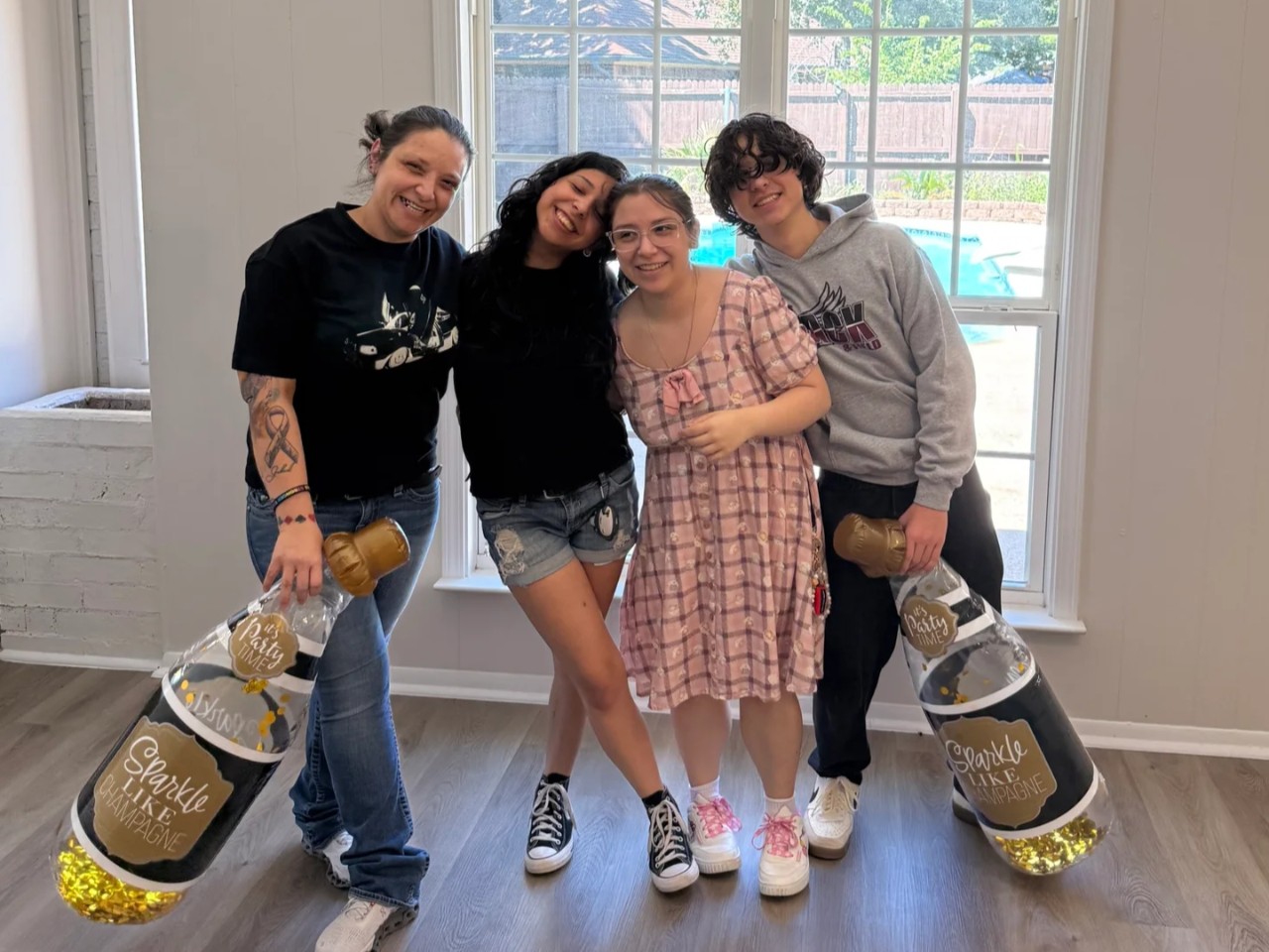 Big congratulations to my amazing client, Nubia, on closing on her new home! 🏡✨